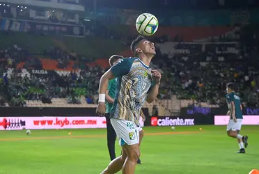 El equipo de Ángel Mena vapuleó al de Félix Torres en la liga mexicana.