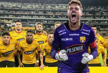 El recibimiento de los jugadores de BSC a Javier Burrai 