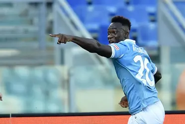 Equipo ecuatoriano sigue pendiente de Felipe Caicedo en busca de ficharlo