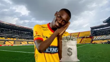 Janner Corozo, dinero. Foto tomada de: Barcelona SC